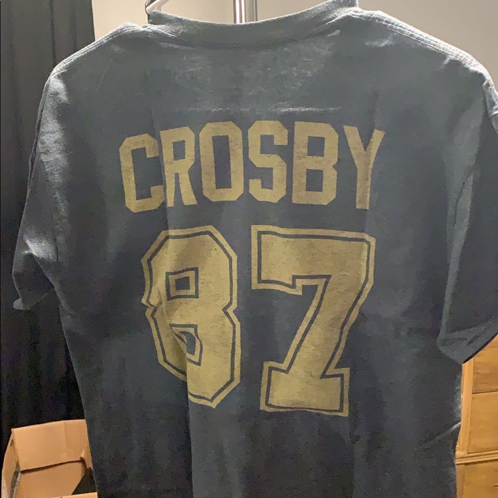 Crosby penguins shirt